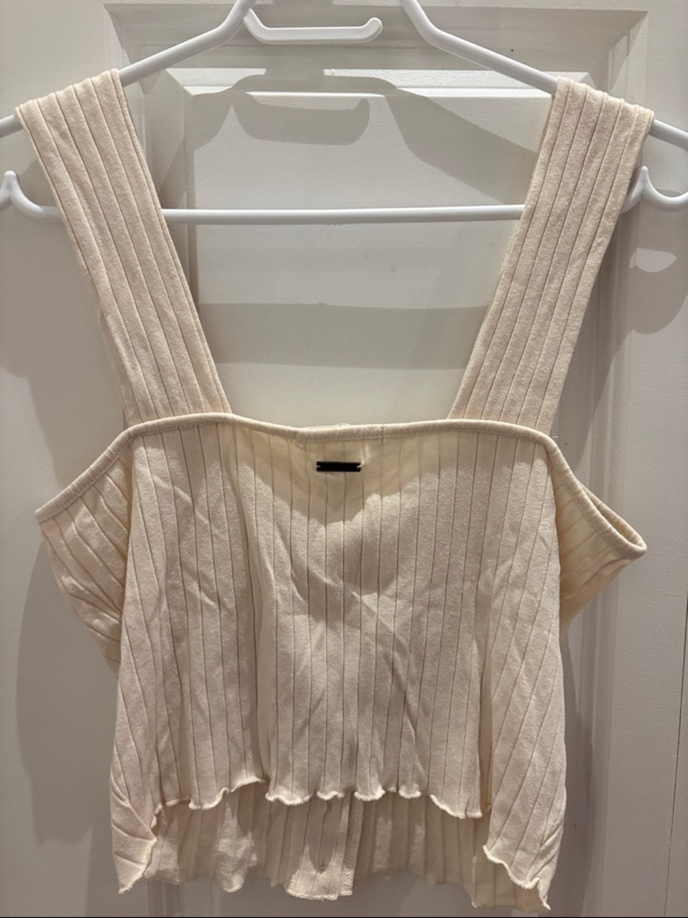 Billabong Cream Ribbed Button-Front Crop Cami - Picture 5 of 6